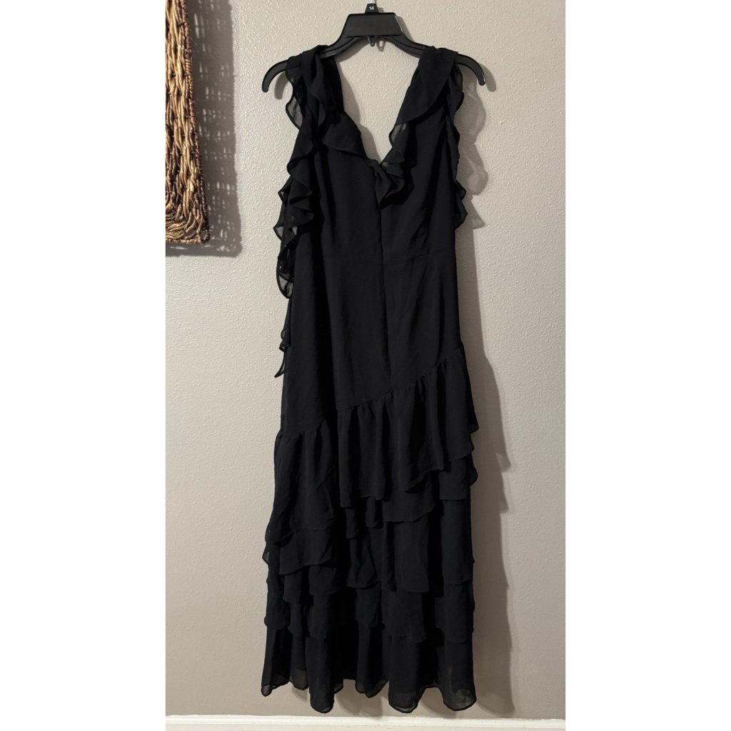 Chelsea28 Black Chiffon Flowy Tiered Maxi Dress Sleeveless V Neck Womens L Large — image 4 of 8